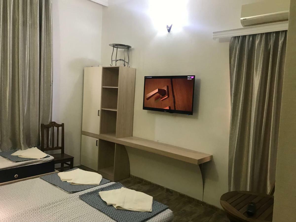 Smak Hotel Kobuleti Exterior photo